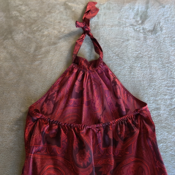 SOLD.......Stunning Silk Halter Dress - Picture 4 of 15